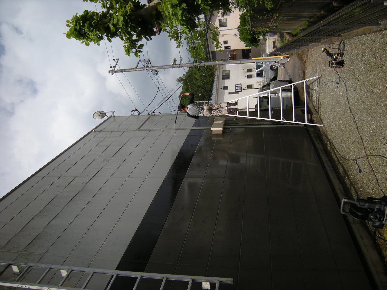 富士吉田市 高圧洗浄 外壁 高圧洗浄機 コンクリ レンガ ブロック 車庫 玄関 門柱